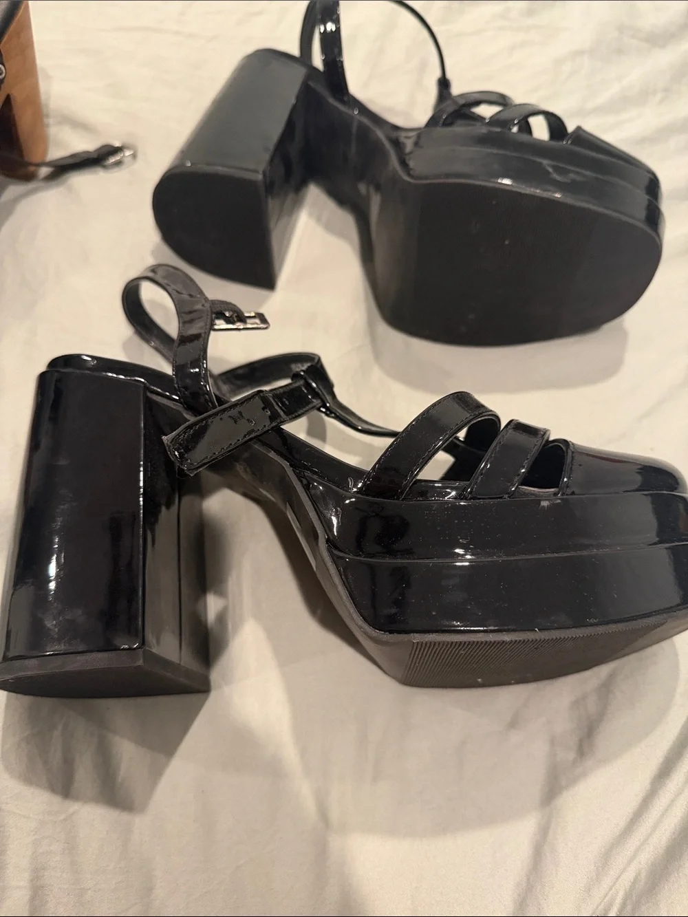 torrid Glossy Black Patent T-Strap Block Heel Sandals